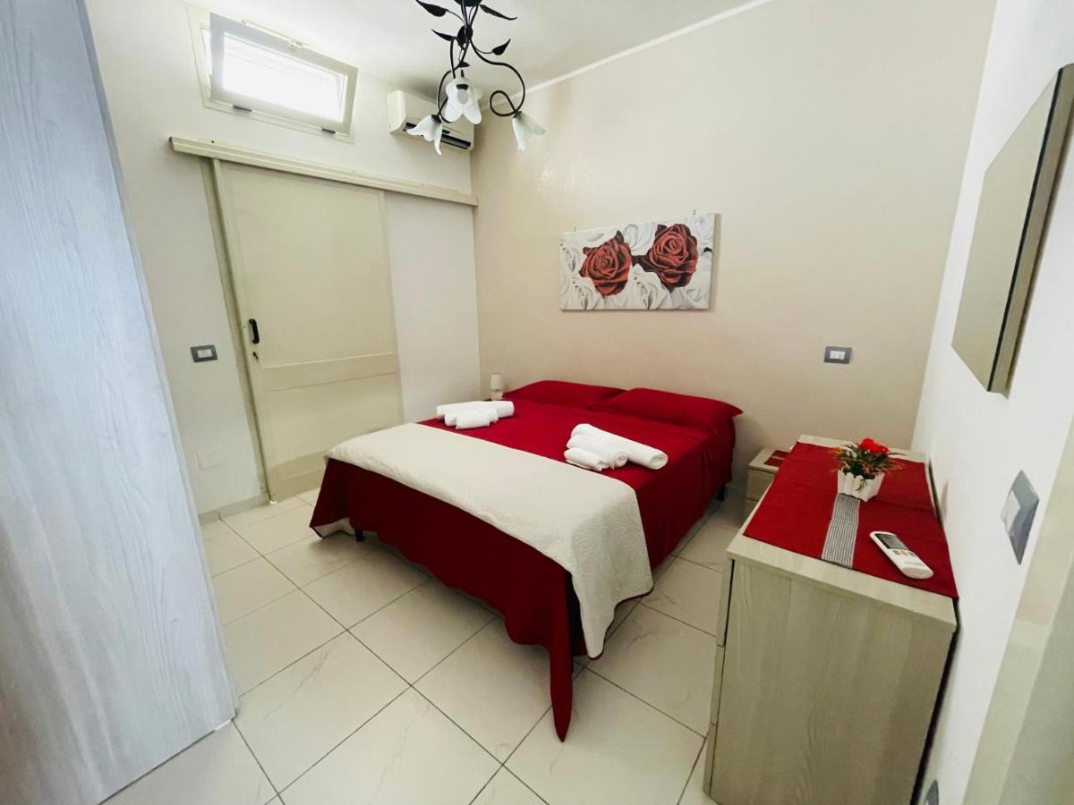 Sea Apartment Torre Lapillo Exterior photo